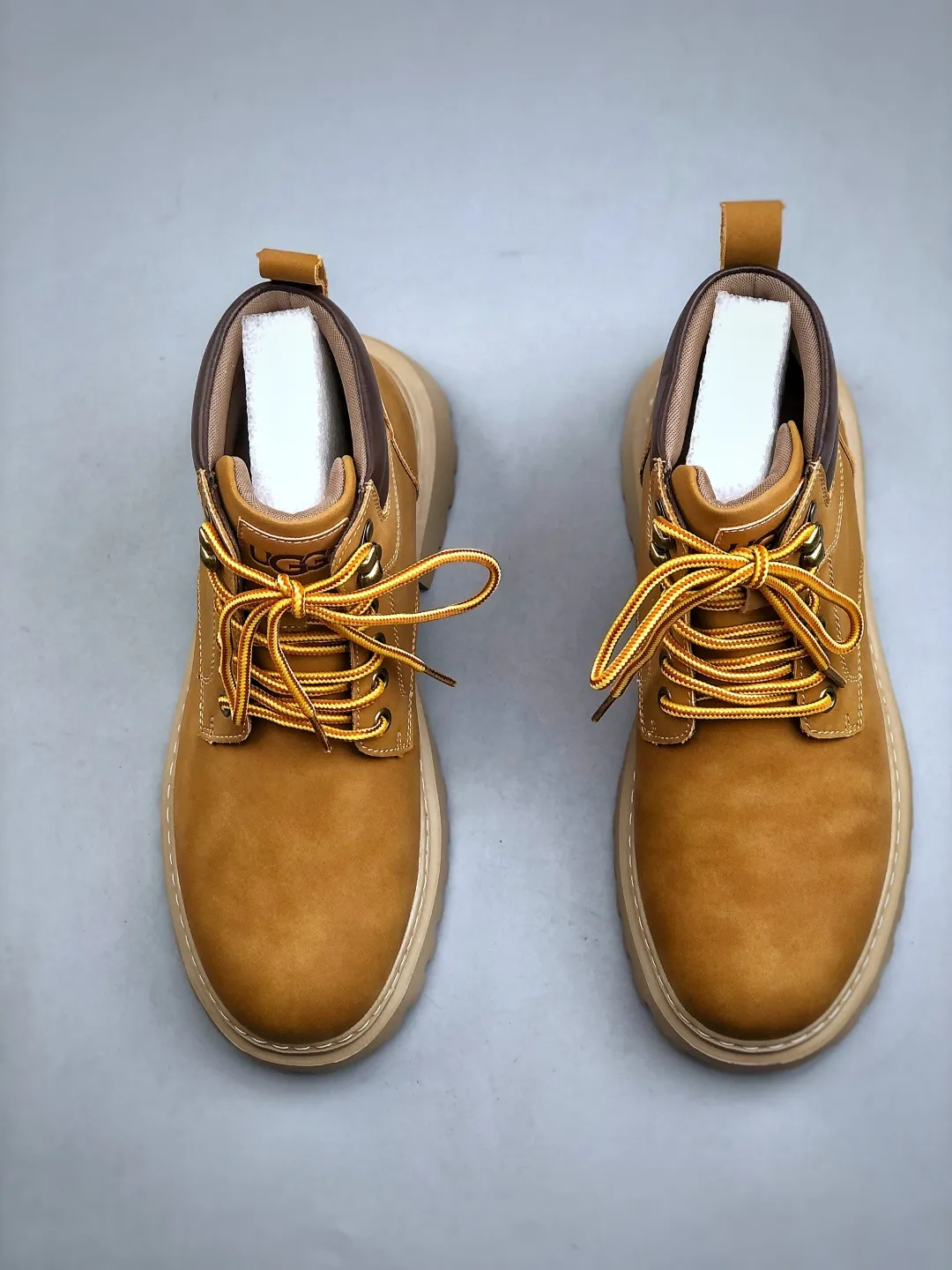 Local pick-up💰560 support in-store new arrival🚀UGG new autumn and winter men's mid-top casual Martin boots series, special purchase for quality, high elastic Modern external non-slip rubber foam ultra-light outsole, lace design, very easy to put on and take off, using TPU molded and shaped genuine leather upper material #EVA light wing technology outsole non-slip, wear resistance and good elasticity ❗American light luxury brand [UGG] M Tasman Weather Hybrid Tasman Mixed Series Mid-Height Thick-soled Lightweight Casual Martin Boots" Size: 39-44 (one size larger)